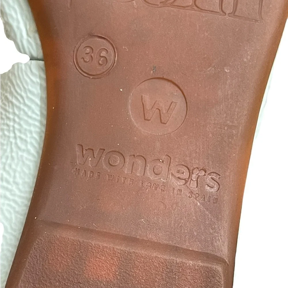 Wonders‎ Ballet Flat In Lack Akua memory gel size 36(6)